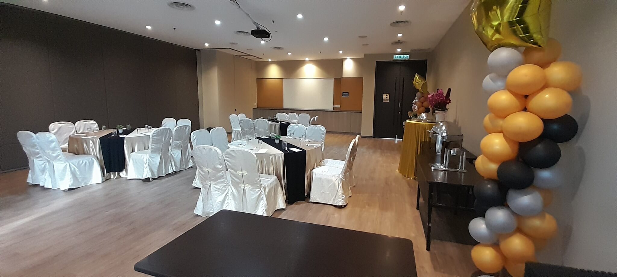 Function Room M1 - Banquet Layout | MTREE Hotel